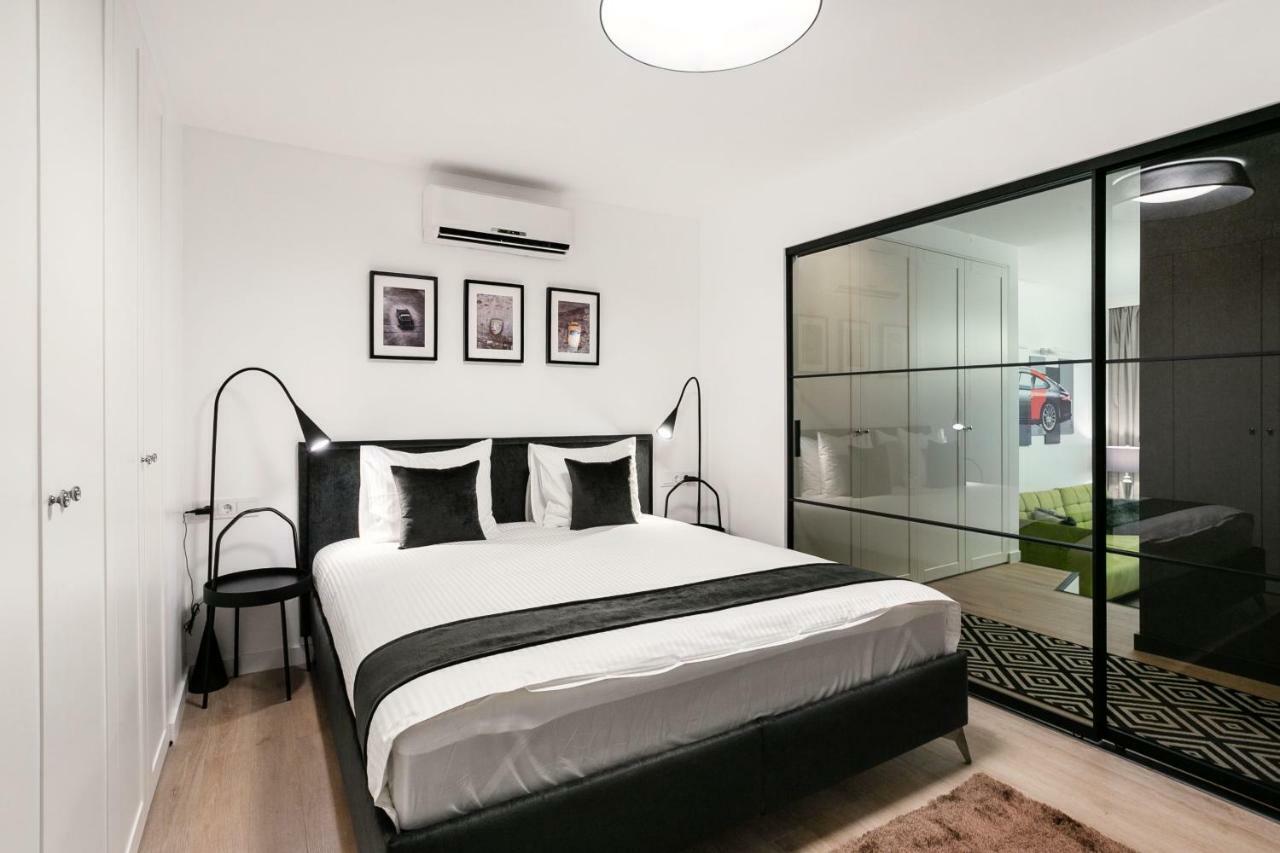 Luxury For Everyone - Hills Park Lux Apartments 2 วิลนีอุส ภายนอก รูปภาพ