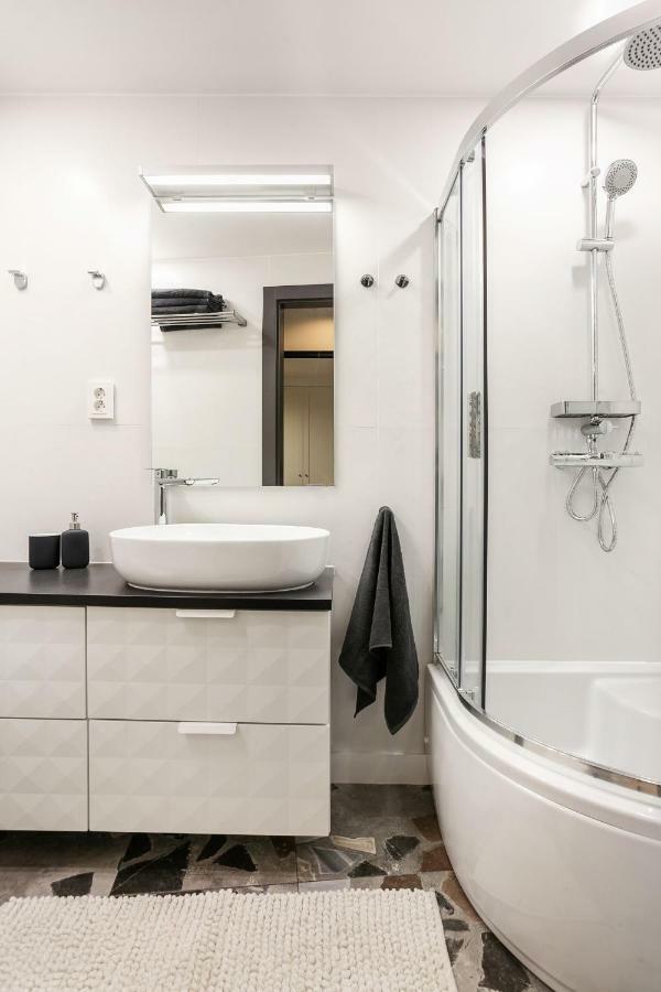 Luxury For Everyone - Hills Park Lux Apartments 2 วิลนีอุส ภายนอก รูปภาพ